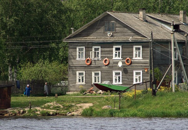 Дом в Новой Ладоге.